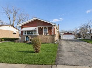 439 N Manchester Dr, Chicago Heights, IL 60411
