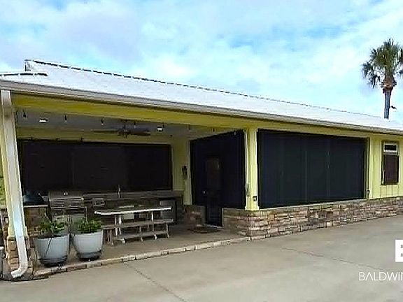 2nd image of 749 Lago Way