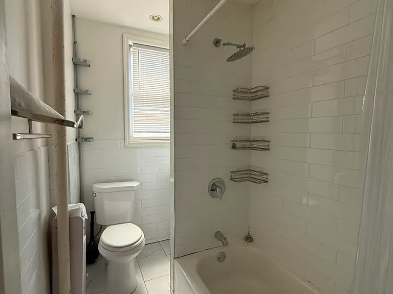 9415 Foster Ave #4 — Photo 3