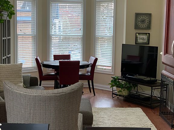 3rd image of 1742 N North Park Ave APT 2N