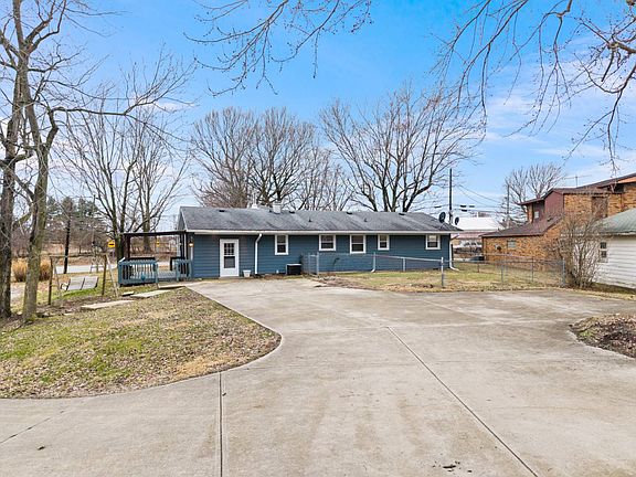 3rd image of 6038 S New Columbus Rd