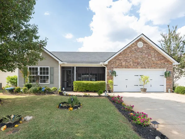 3 Heatherfield Dr, Simpsonville, SC 29680