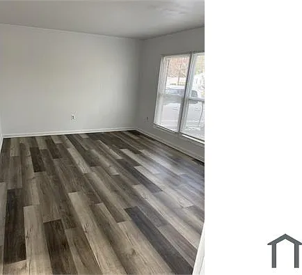 891 Grange Ct SE — Photo 5