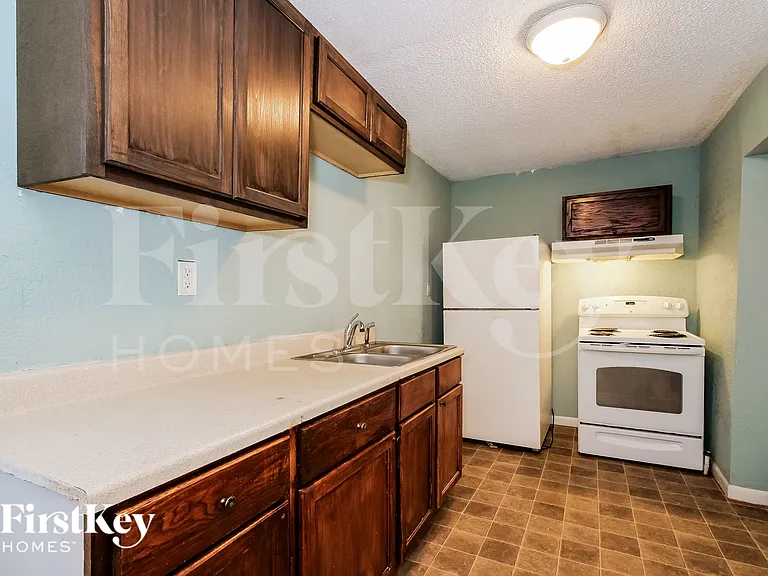 6014 Virginia Ave — Photo 8