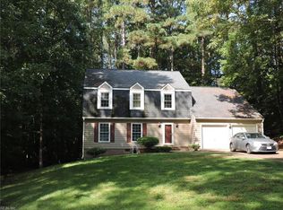 215 Old Cart Rd, Williamsburg, VA 23188