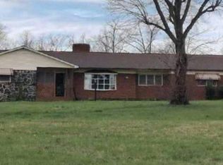 750 Lewis Ferry Rd, Statesville, NC 28677