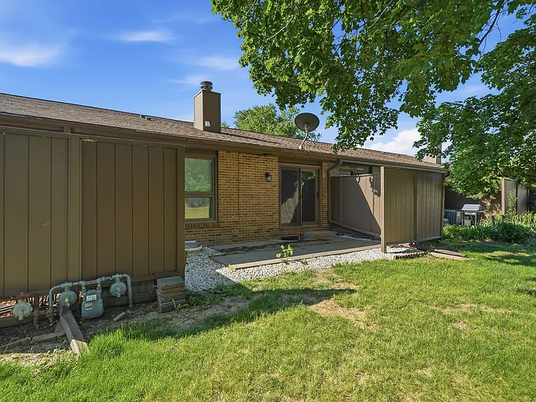 1941 Devonshire Dr #3 — Photo 19