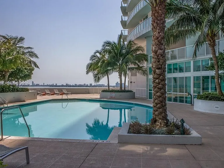 1900 N Bayshore Dr #3612 — Photo 45