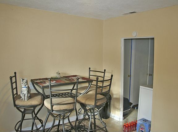 3rd image of 3104 W 6th Ave