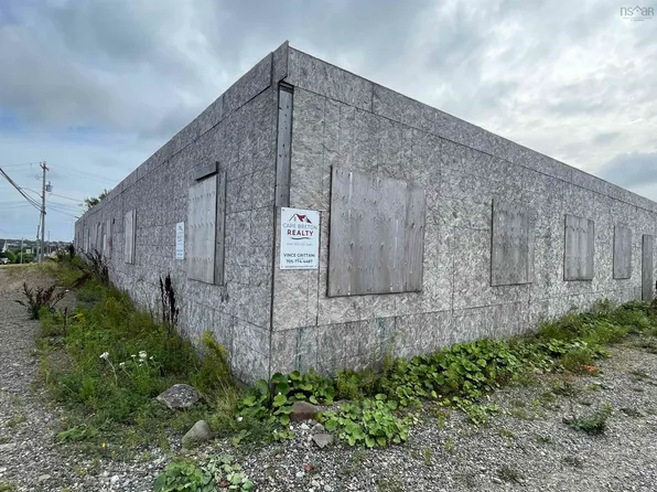 65 Minto St, Glace Bay, NS B1A 5B5