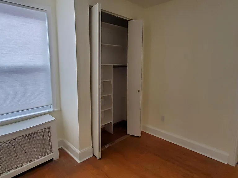 1033 Jackson St — Photo 42