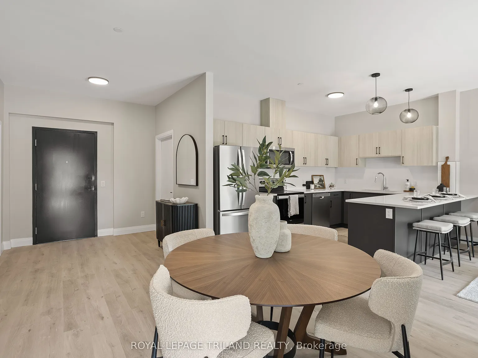 1 bed, $1,900 — Photo 3