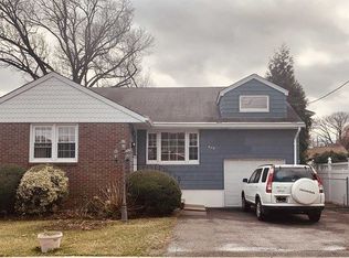 404 Main Ave, Wood Ridge, NJ 07075