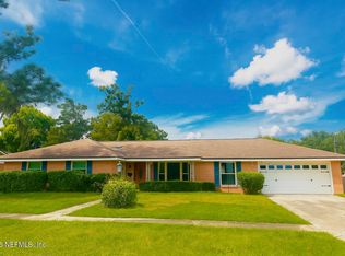 1148 Montego Rd E, Jacksonville, FL 32216