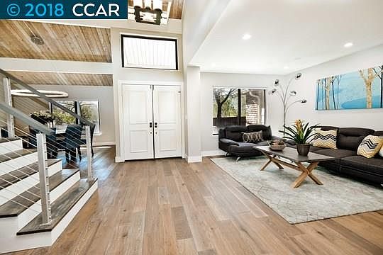 3rd image of 609 Adobe Dr