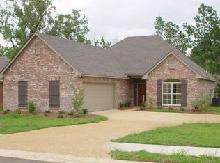 102 N Branch St, Madison, MS 39110