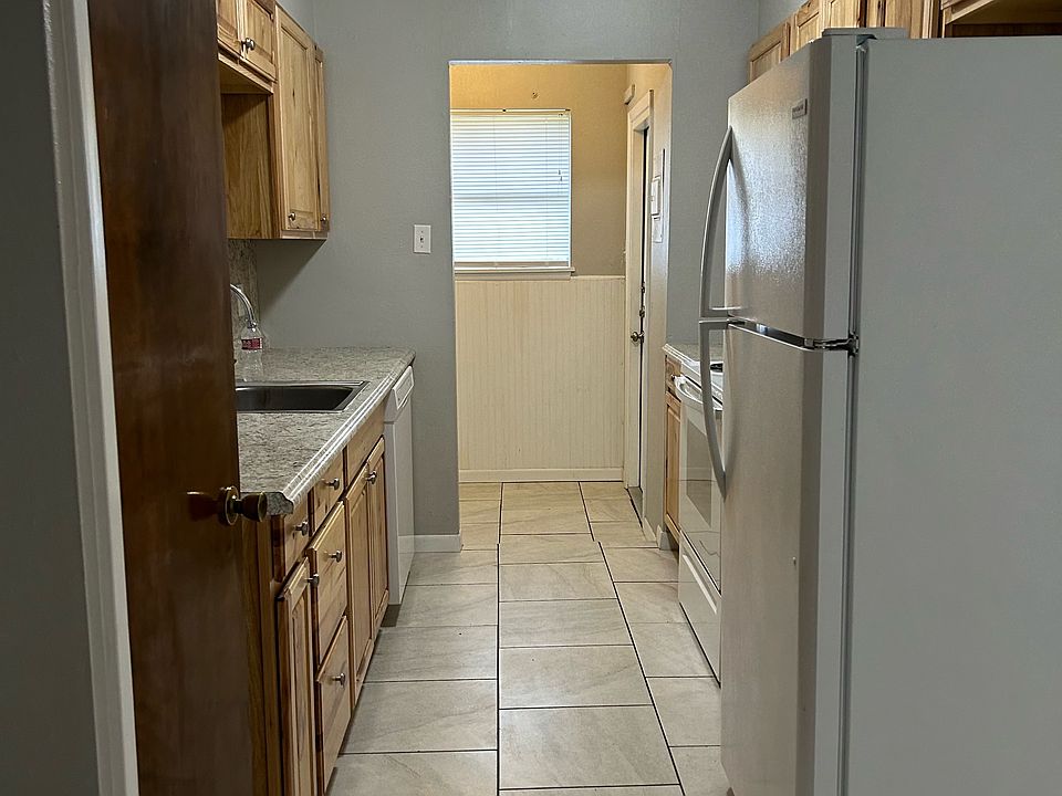 1st image of 342 Craddock Ave #342