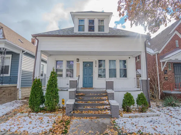 3970 Trowbridge St, Hamtramck, MI 48212
