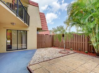 22922 Oxford Pl APT C, Boca Raton, FL 33433