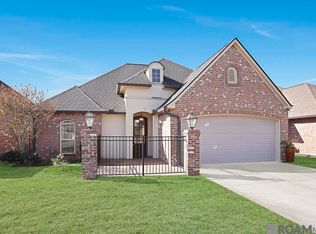 38562 Cardinal Ct, Prairieville, LA 70769