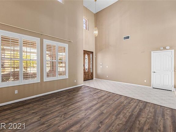 5th image of 6241 Shelter Creek Ave
