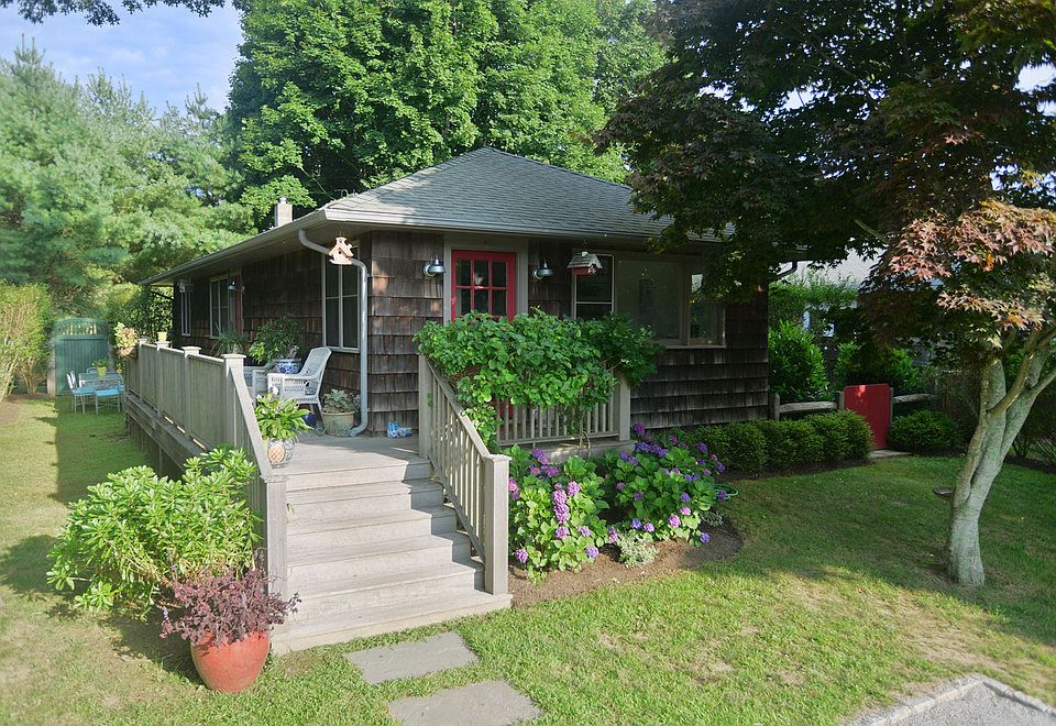 1st image of 41 Miller Ln E