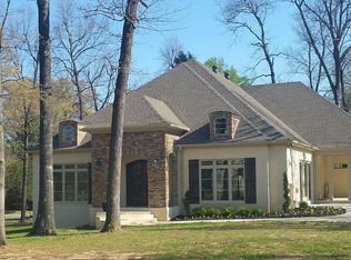 1404 Woodbury Ln, Jonesboro, AR 72401