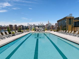 220 Malt Dr #615, Long Island City, NY 11101