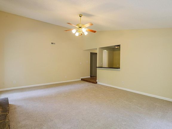 2nd image of 6516 Lake Forest Dr E