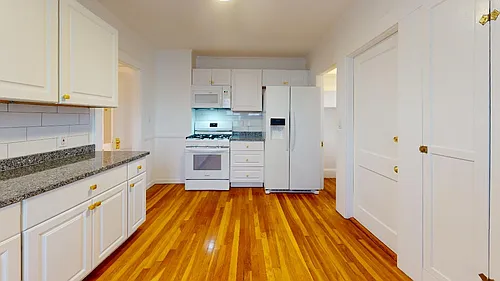 58 Wilbur St Photo 1