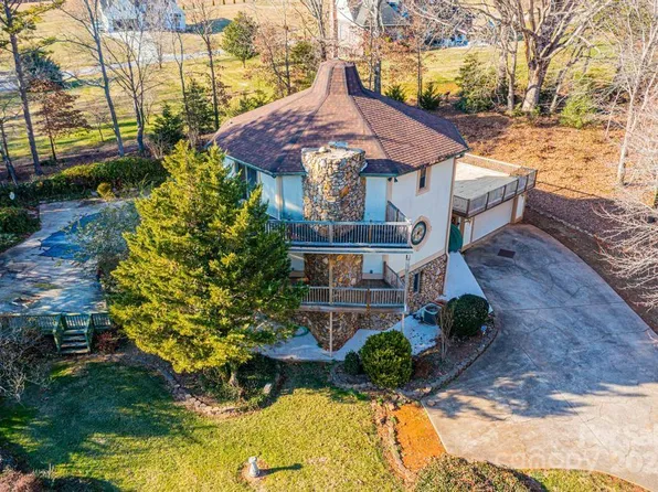 242 Wood Hollow Rd, Taylorsville, NC 28681