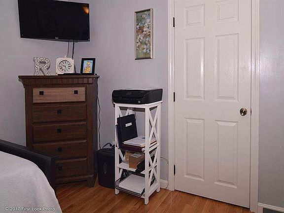 3rd image of 245 Mayfield Ave APT 1