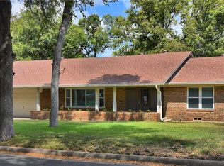 635 Monssen Dr, Dallas, TX 75224