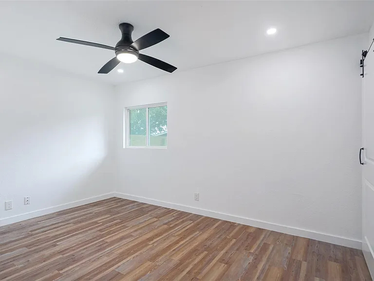 6907 Tulane Dr — Photo 10