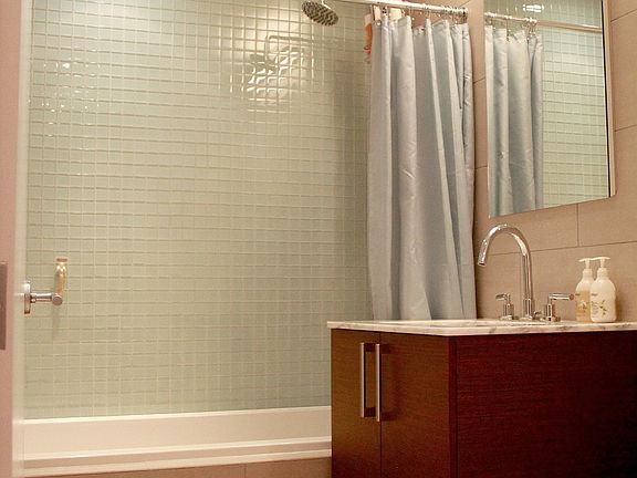 4th image of 2145 44th Dr APT 2A