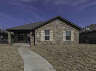 1407 Fox Hollow Ave, Amarillo, TX 79108