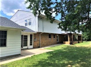 34 Newman Rd, Wantage, NJ 07461