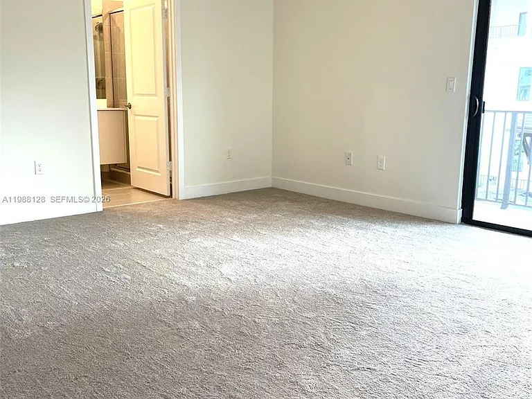 4227 NW 83rd Ave — Photo 9