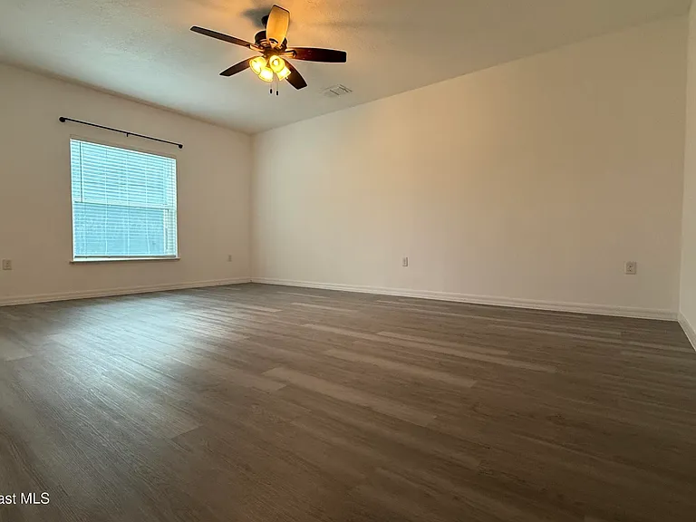 4121 Masira Ct — Photo 13