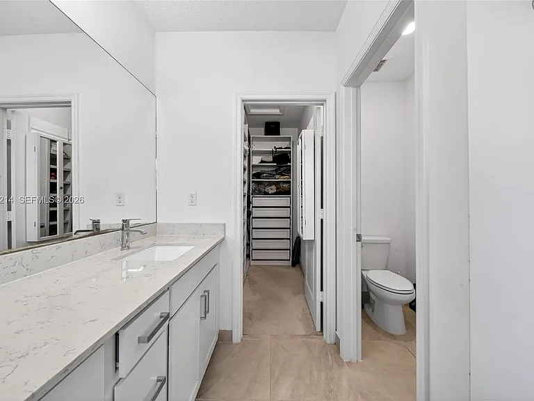 4349 Veleiros Ave — Photo 16