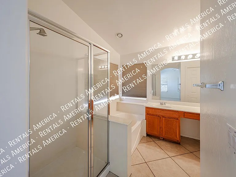 13182 W Cypress St — Photo 18