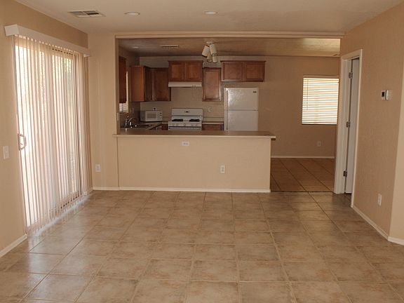 3rd image of 9048 Tolford Ave