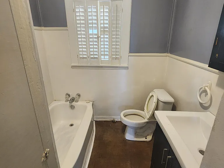 226 Blanchard St — Photo 6