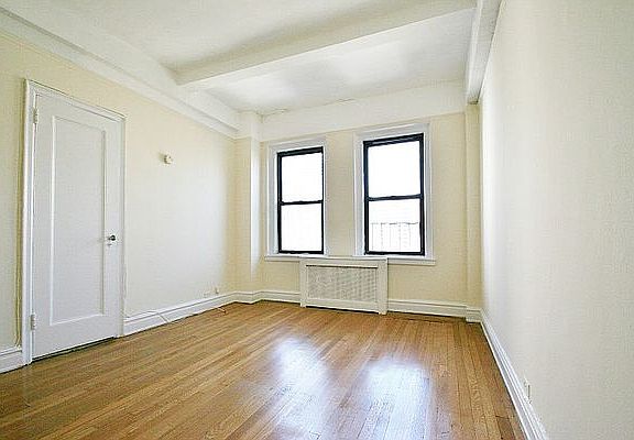 4th image of 455 W 34th St APT 3F