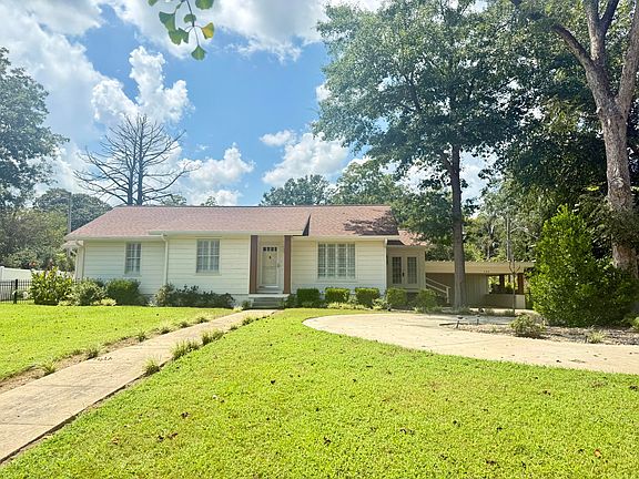 4th image of 103 Davis Dr