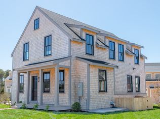 11 Honeysuckle Dr, Nantucket, MA 02554