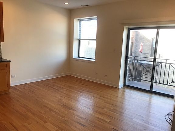 4th image of 2120 W Washington Blvd APT 305