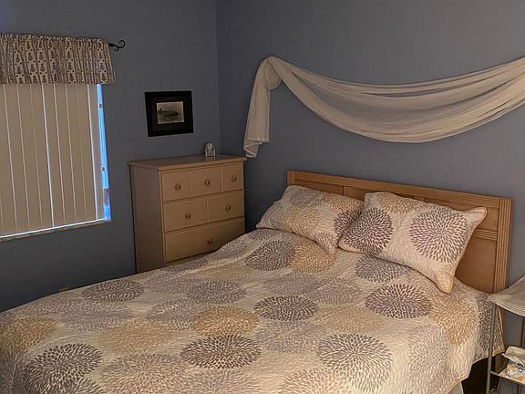 4th image of 2467 S Washington Ave #109