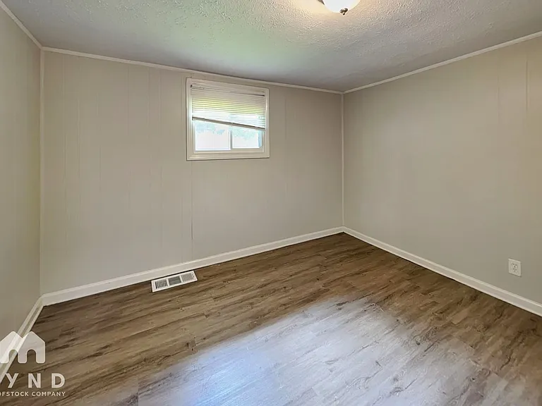 2380 Brackett Rd SW — Photo 13
