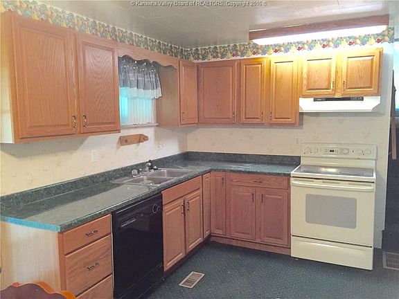 2nd image of 7116 Sissonville Dr